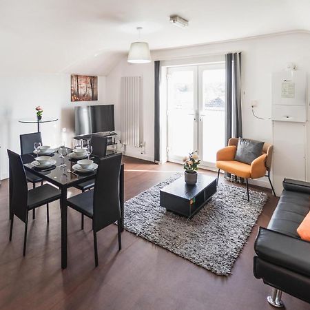 Appartamento Perfect For Business And Leisure- Free Parking Southampton Esterno foto